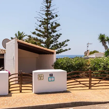 Ribes Villa Binibeca