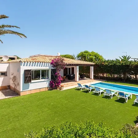 Ribes Villa Binibeca