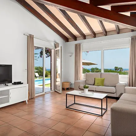 Ribes Villa Binibeca